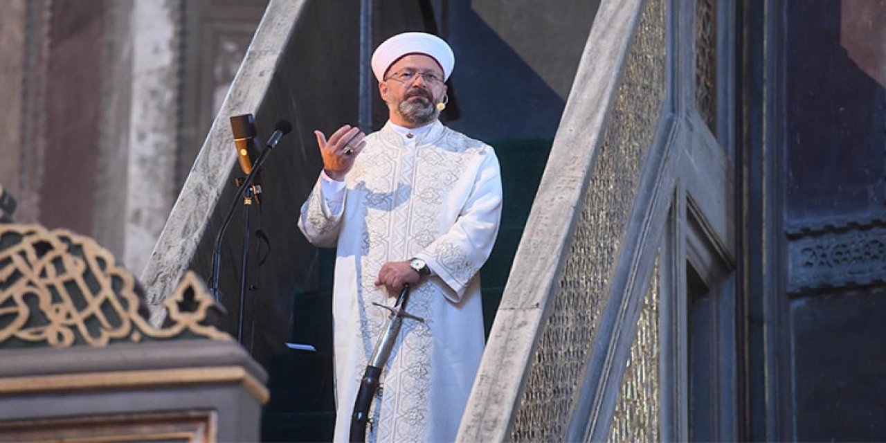 Erbaş, Charlie Hebdo'nun Peygamber Efendimiz'e yönelik hakaret içerikli karikatürleri yeniden yayımlama kararını kınadı