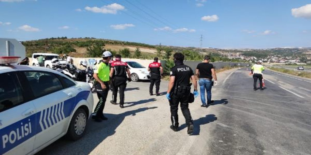 Polis, polislere korona denetimi yaptı! 4 polise maske cezası kesildi