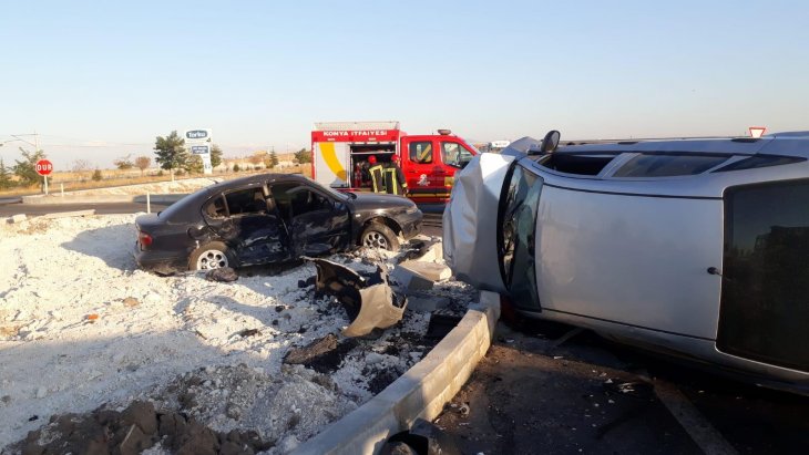 Konya’da iki araç çarpıştı: 4 yaralı