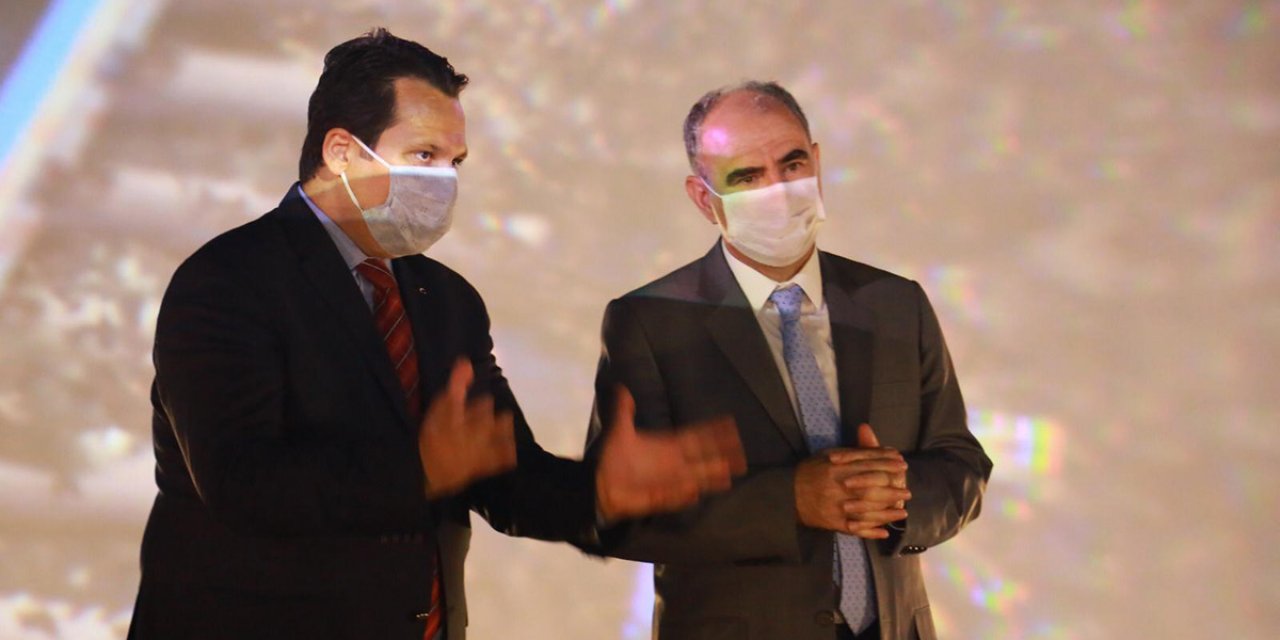 Konya protokolünden "Dijital Gösterim Merkezi"ne ziyaret