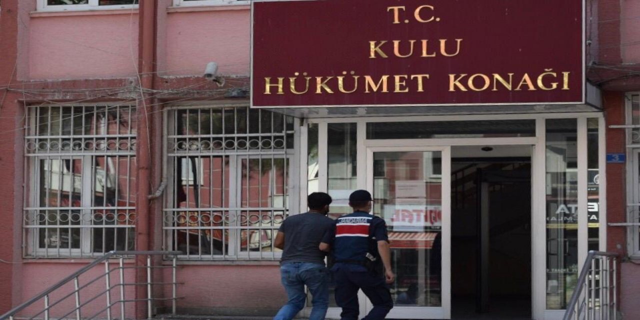 Konya'da 24 ruhsatsız tabancayla yakalanan 2 şüpheli tutuklandı