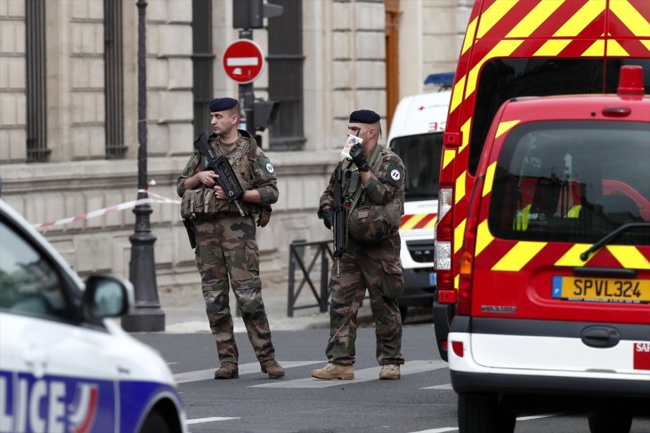Paris'teki sonik patlama paniğe yol açtı