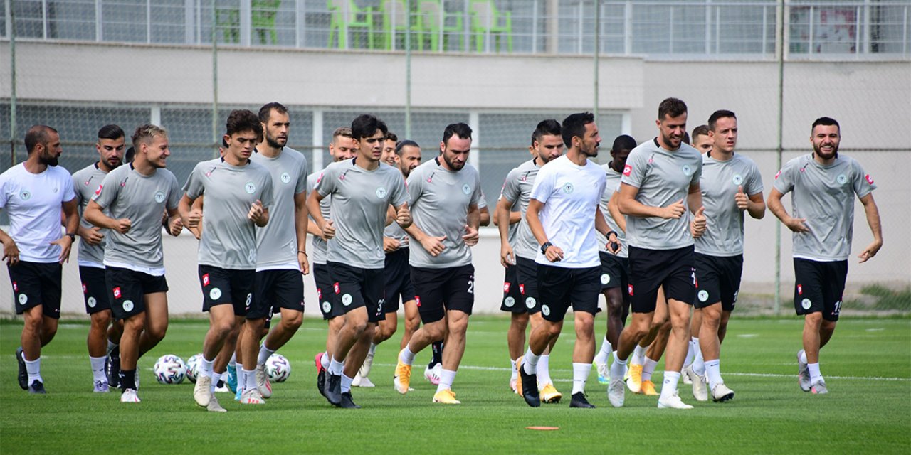Gençlerbirliği maçı hazırlıklarını tamamlayan Konyaspor'a Alper Uludağ'dan kötü haber