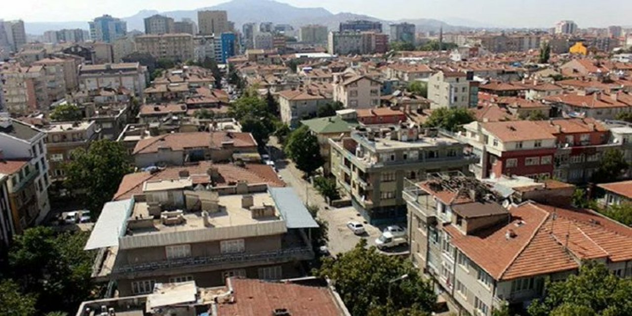 Aynı mahallede 12 kişi koronavirüsten hayatını kaybetti