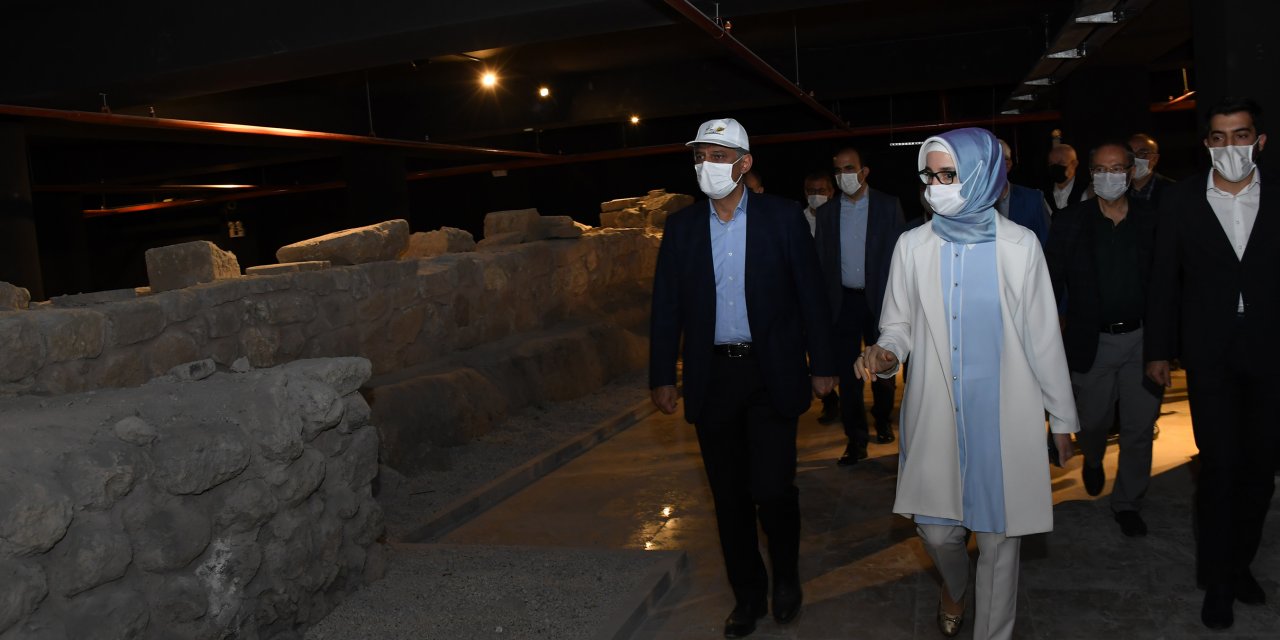 Bakan Yardımcısı Alpaslan ve Başkan Altay Konya'daki tarihi alanları inceledi