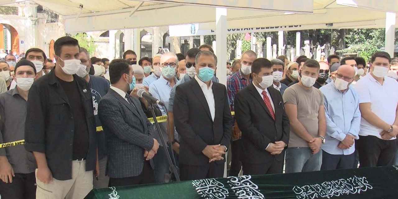 Bediüzzaman Said Nursi'nin talebelerinden Mehmet Fırıncı, son yolculuğuna uğurlandı