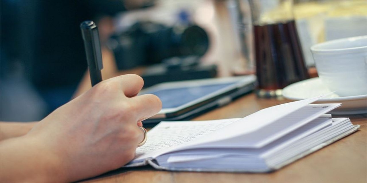 Elle yazmak, daha iyi öğrenmeyi ve hatırlamayı sağlıyor