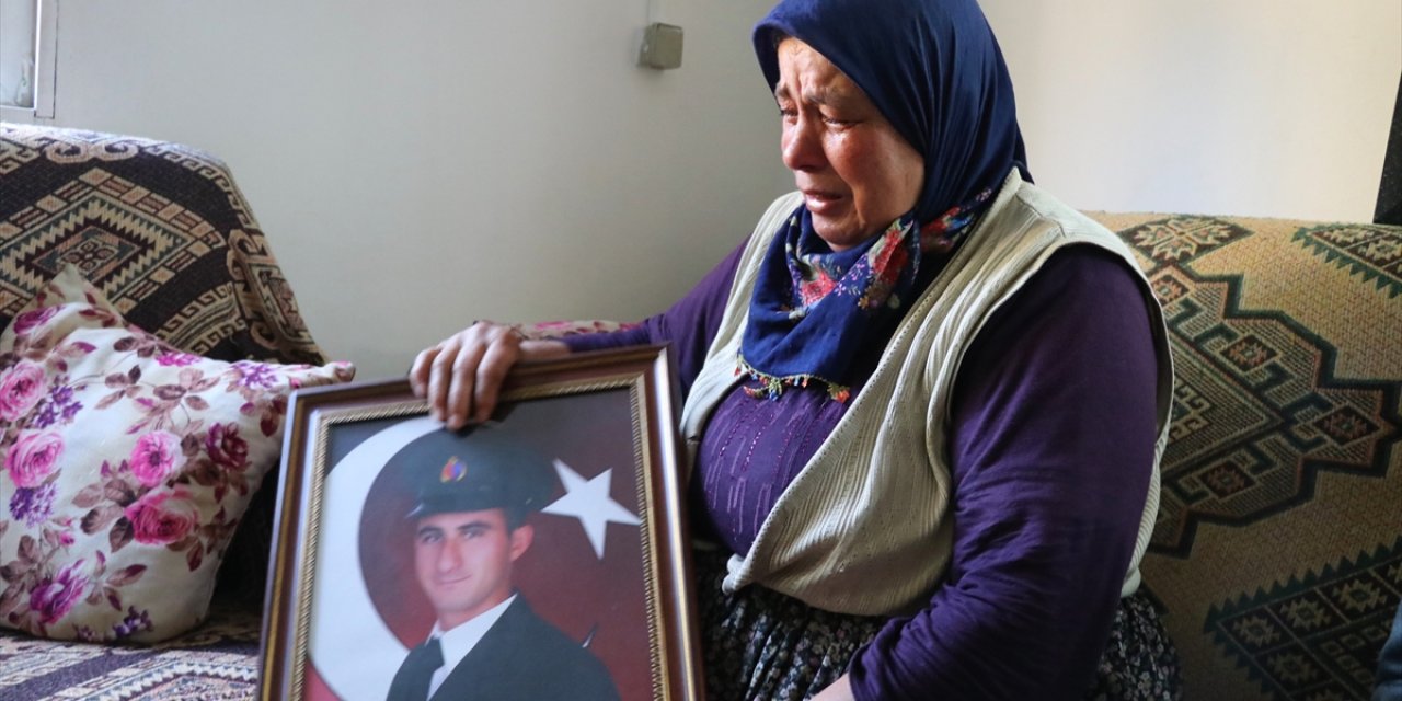 Gönlü zengin şehit annesi bağışlarıyla duygulandırıyor