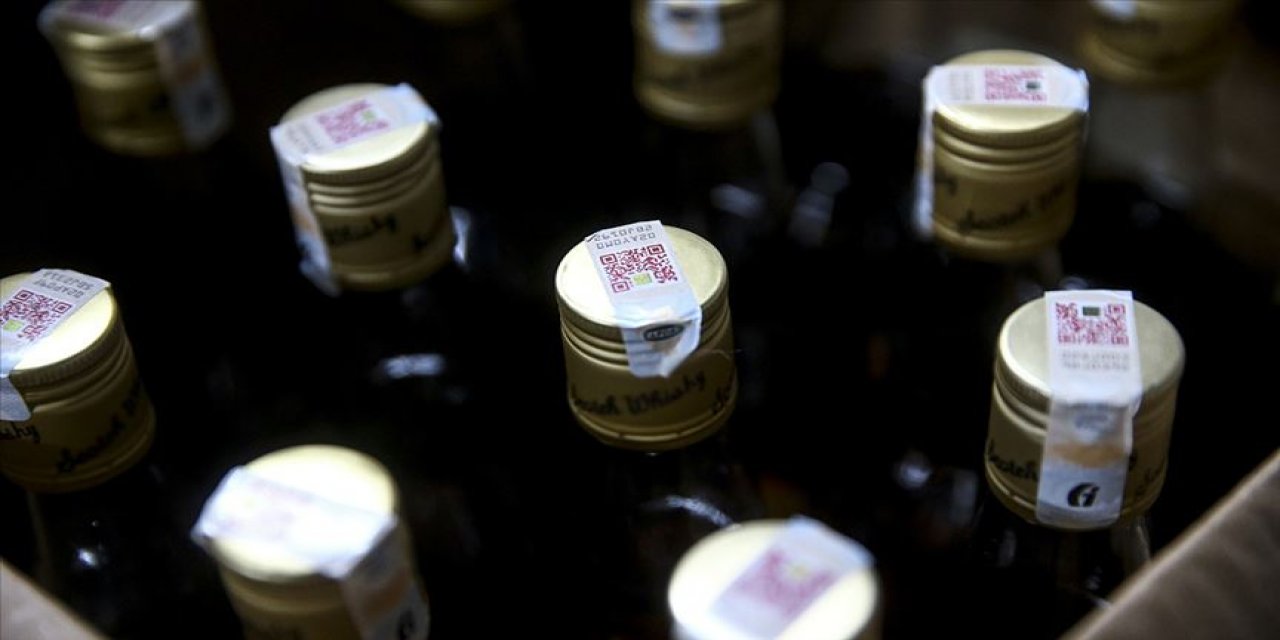 Sahte içkide kullanılan metil alkolün '7 mililitresi bile öldürücü olabilir' uyarısı