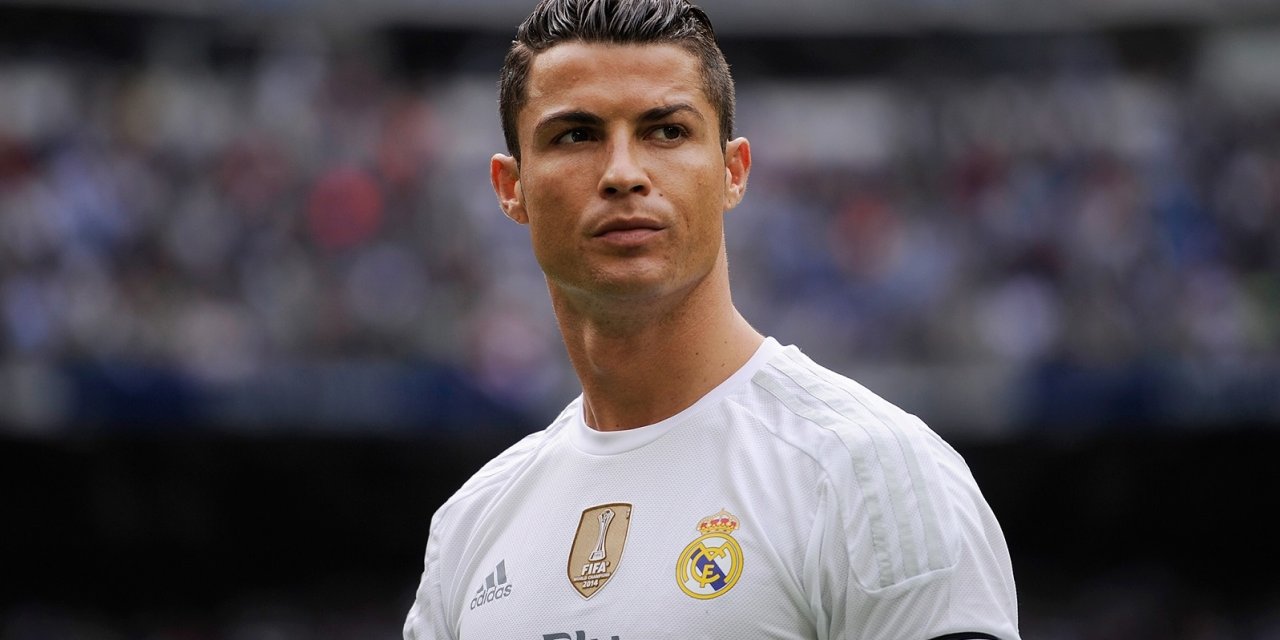 Cristiano Ronaldo koronavirüse yakalandı