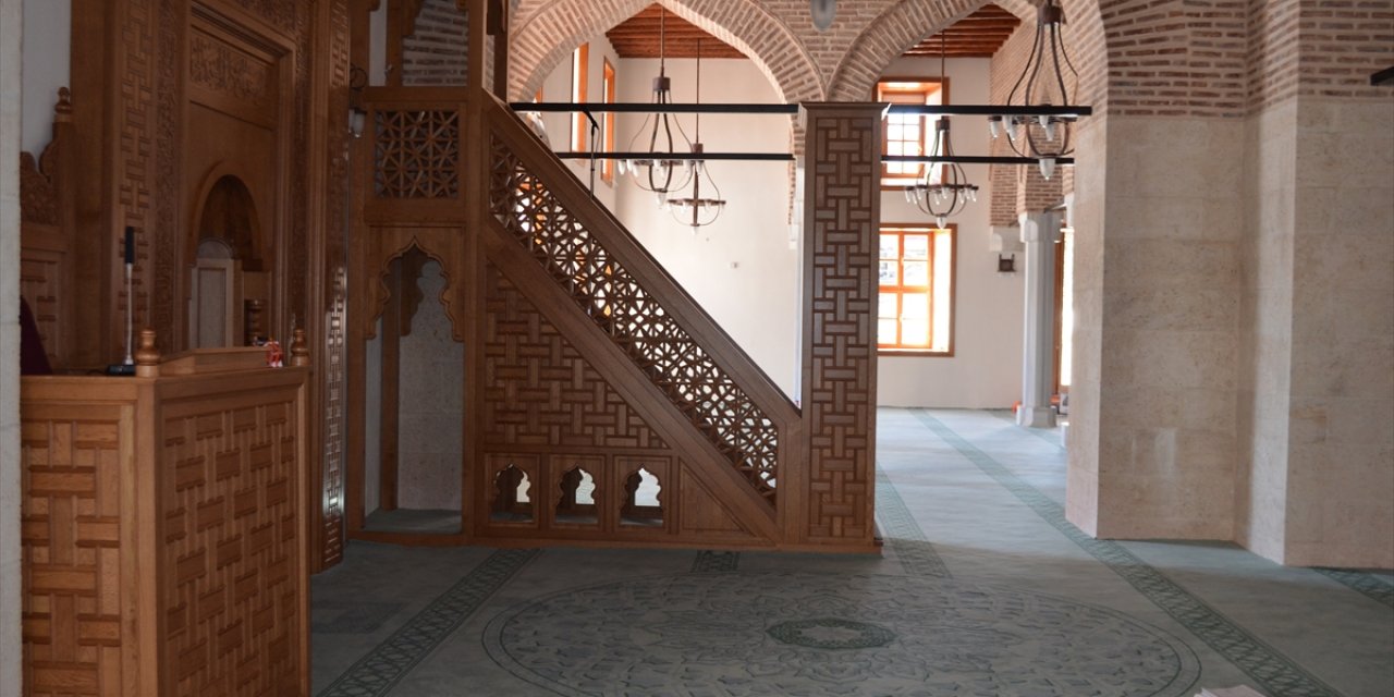 7 yıl süren restorasyon çalışması tamamlandı! Konya'daki tarihi cami ibadete açılıyor