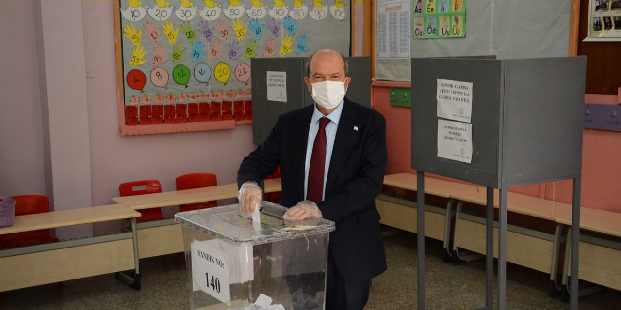 KKTC'de yeni dönem! Cumhurbaşkanlığına Ersin Tatar seçildi