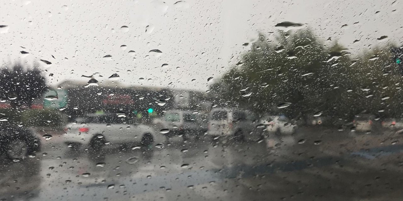 Konya'da çiftçinin hasretle beklediği yağmur düştü