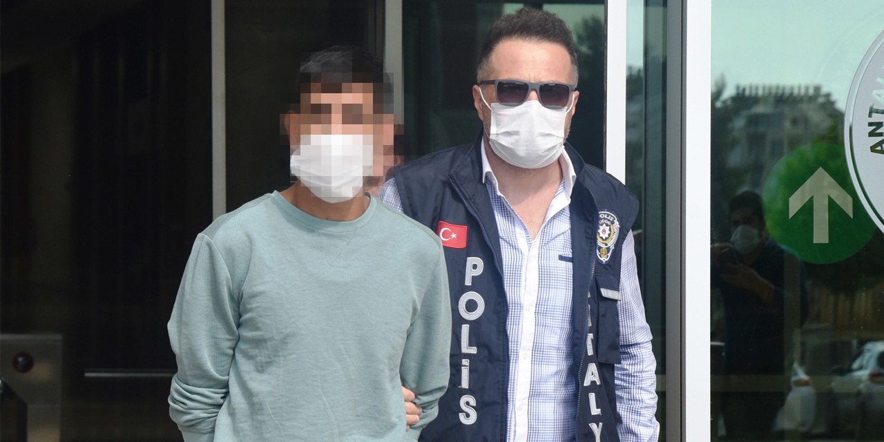 Konya'da emekliyi 'FETÖ' yalanıyla 230 bin lira dolandırdı, yetmedi 420 bin lira daha istedi! İkinci işinde enselendi