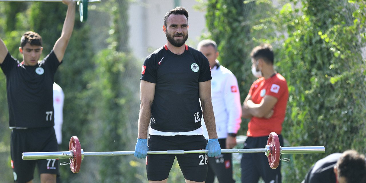 Konyaspor son şampiyonu ağırlayacak! Hazırlıklar sürüyor