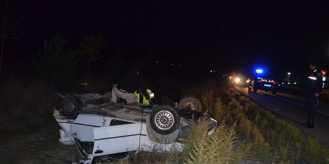 Konya'da minibüs ile otomobil çarpıştı: 6 yaralı