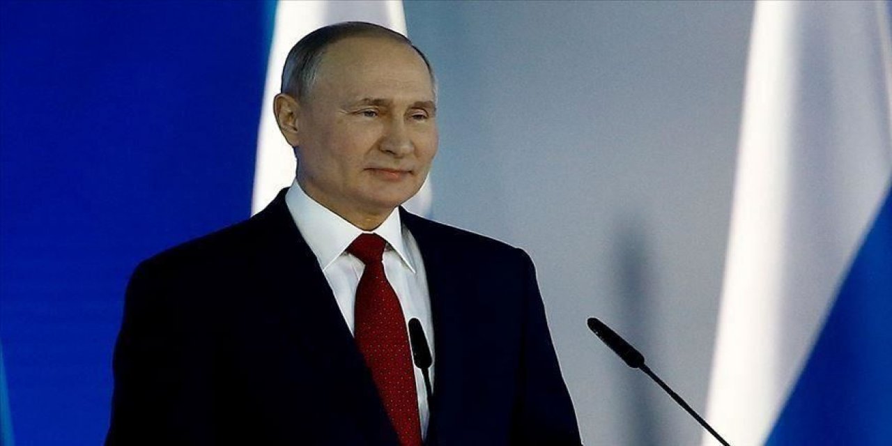 Kremlin: Putin not planning to resign