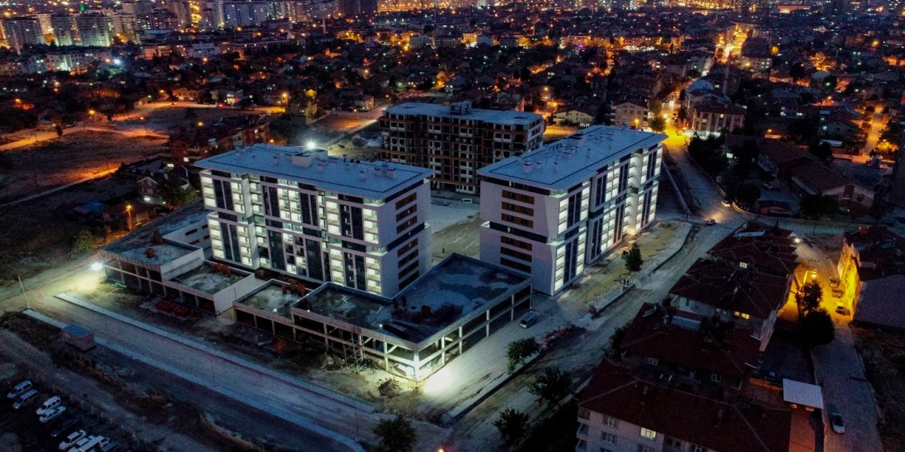 Meram'da ilk etabı biten Aksinne Kooperatifinde hak sahipleri anahtarlarını aldı