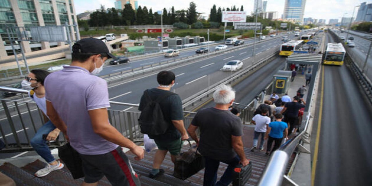 Ankara'da mesai saatleri yeniden belirlendi