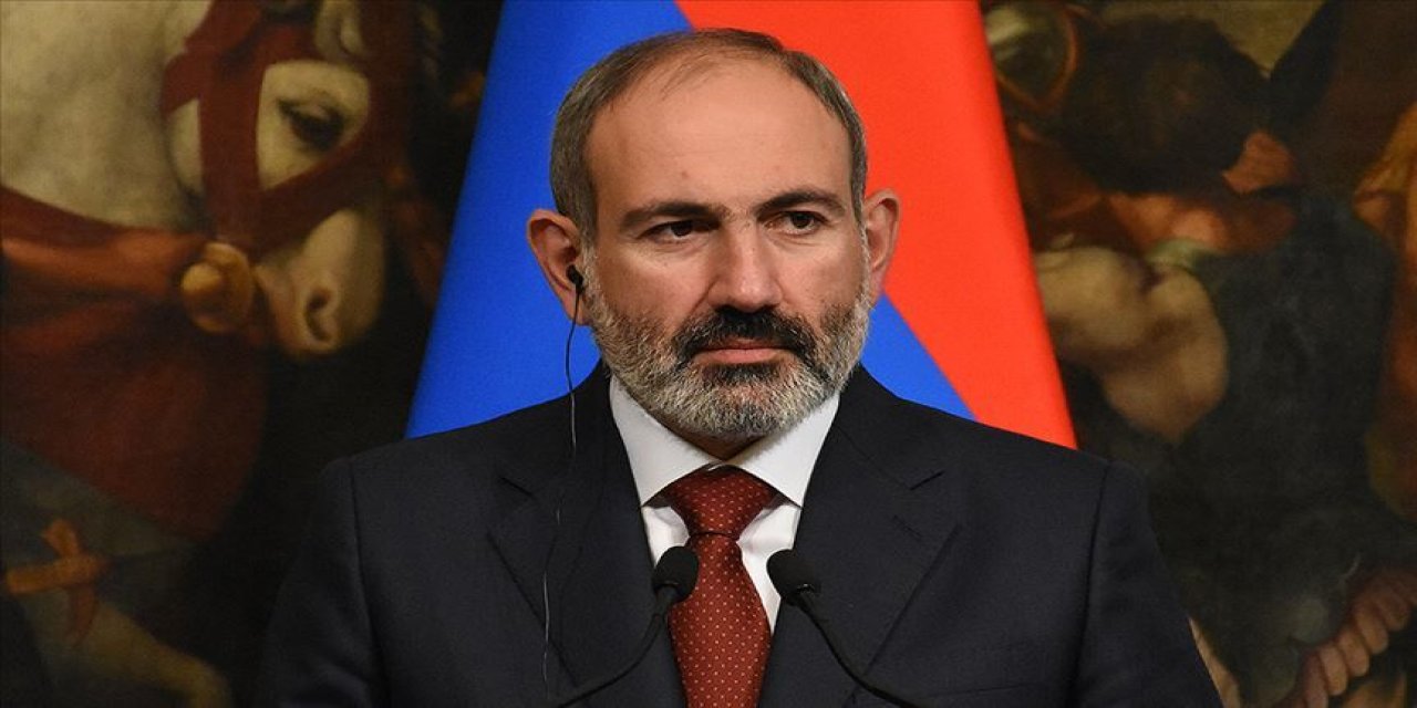 Son Dakika: Ermenistan ordusu Paşinyan'ın istifasını istedi
