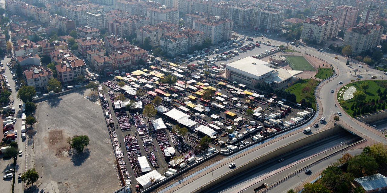 Uğurlu Semt Pazarı’ndaki trafik ve otopark sorunu çözüldü