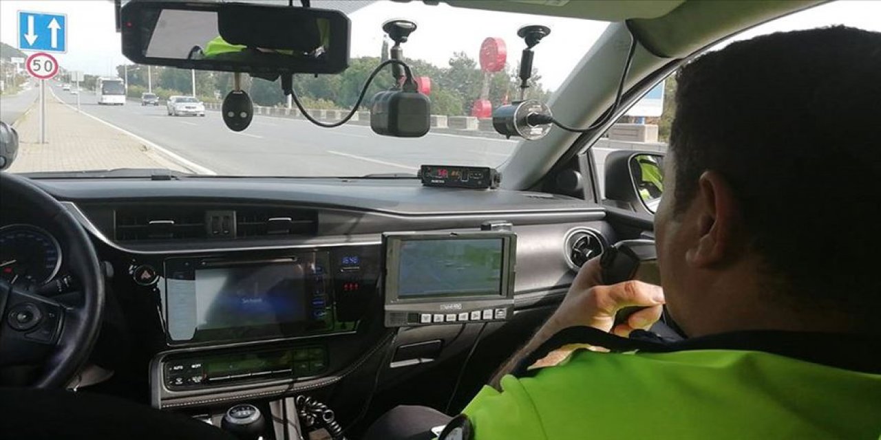 İki günde 15 bin 507 aracın hız ihlali yaptığı belirlendi