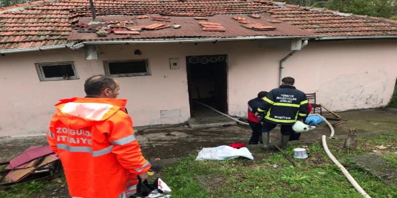 Evde yangın çıktı, 2 yaşındaki Esila öldü, annesi ve kardeşi yaralandı