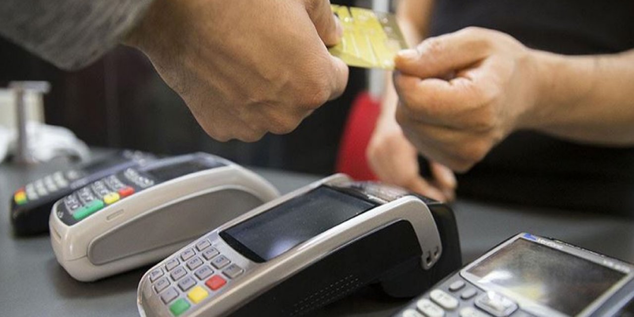 Ticaret Bakanlığı'nden 'kredi kartı aidatlarının iadesi' açıklaması: 'Dikkatli olun'