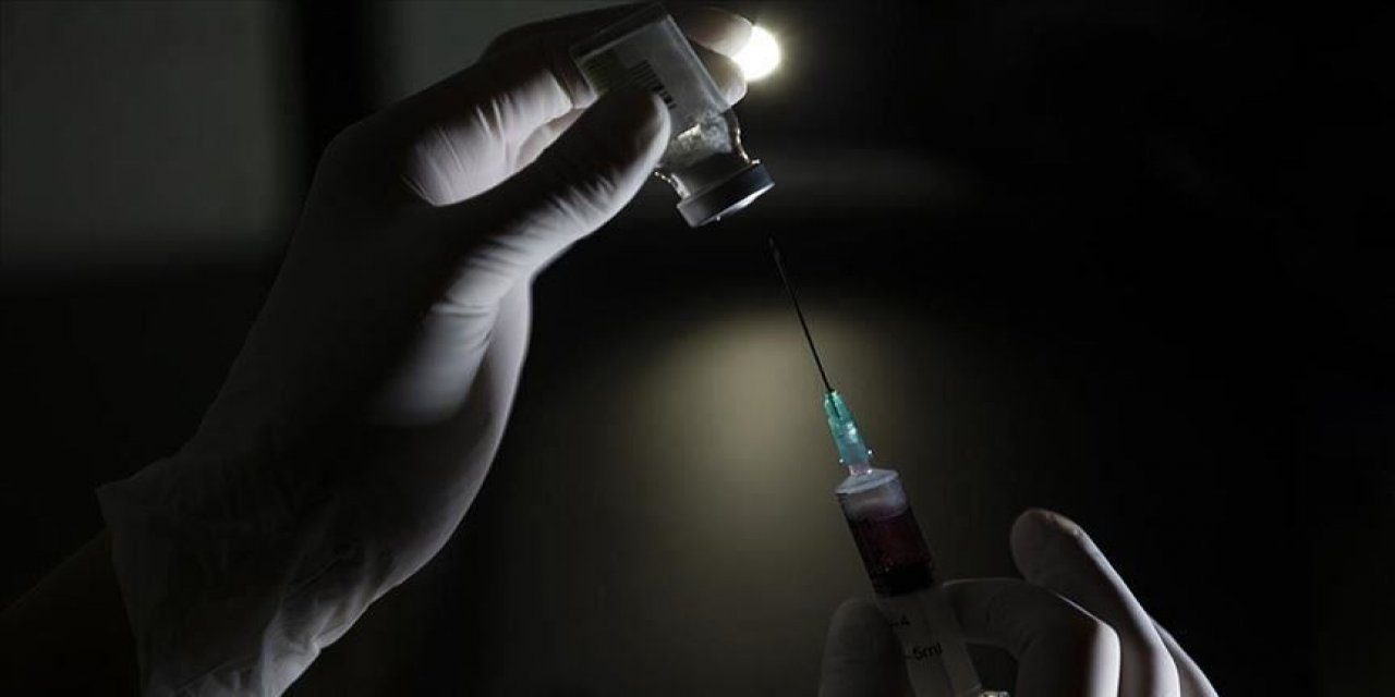 Bakan Koca'dan flaş aşı açıklaması: 50 milyon doz için sözleşme imzaladık