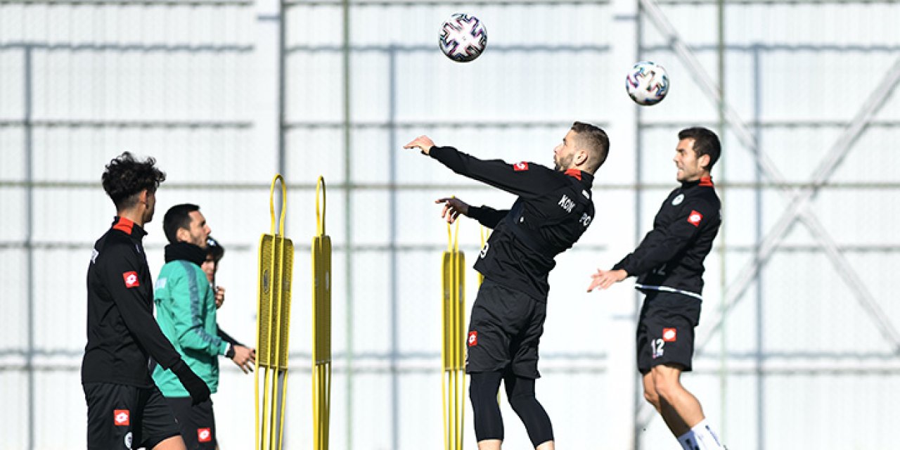 Konyaspor Erzurum maçına sakat oyuncularından yoksun hazırlandı