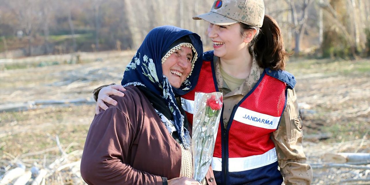 İhtiyaç duyulan her an en yakınımızda onları buluyoruz! Kahramanlarımızdan kareler