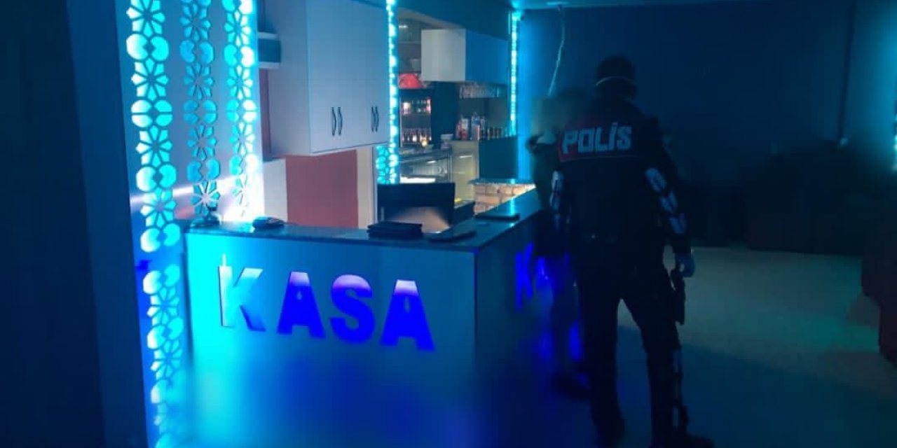 Konya’da kısıtlama akşamı doğum günü partisine polis baskını