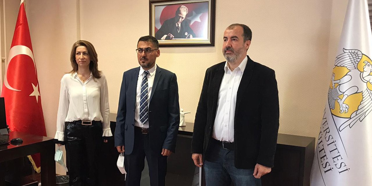 Selçuk Üniversitesi İletişim Fakültesi'nde yeni dönem! Prof.Dr. Enderhan Karakoç görevine başladı