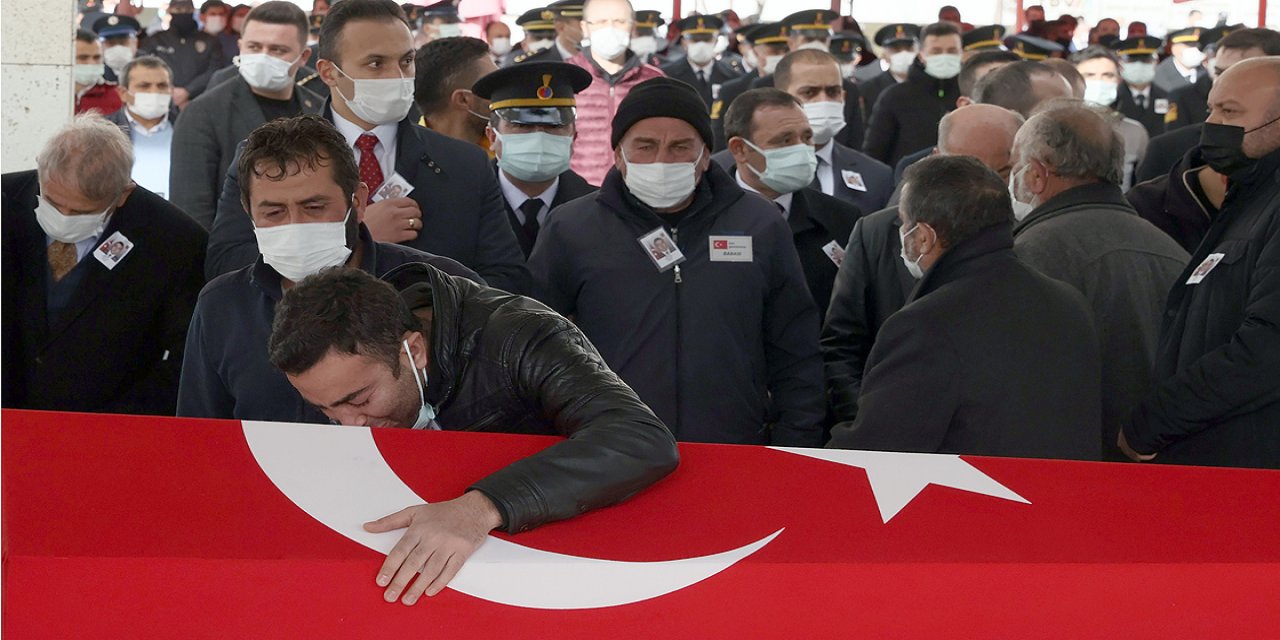Şehit Jandarma Uzman Çavuş Oğuzhan Anar törenle son yolculuğuna uğurlandı