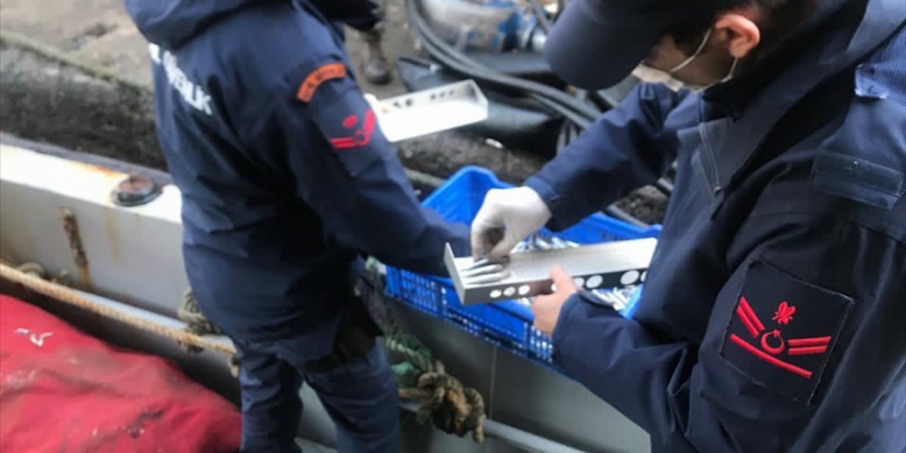 22 ton küçük boy hamsiye el konuldu