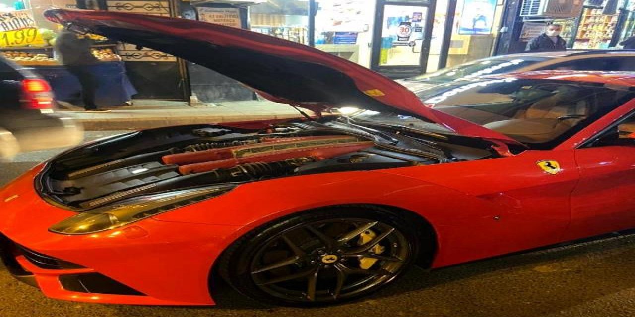 5 milyon liralık ultra lüks otomobiliyle yolda kaldı, kimse sorunu çözemedi I VİDEO
