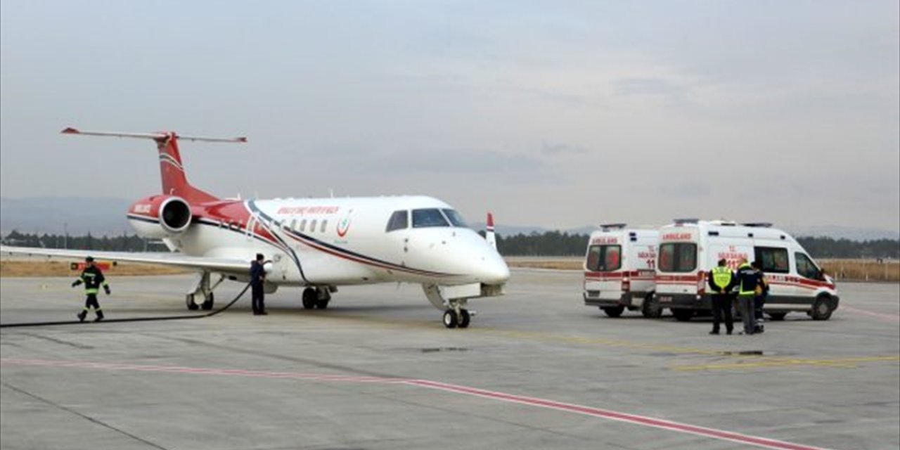 Ambulans uçak 1 yaşındaki bebek için havalandı