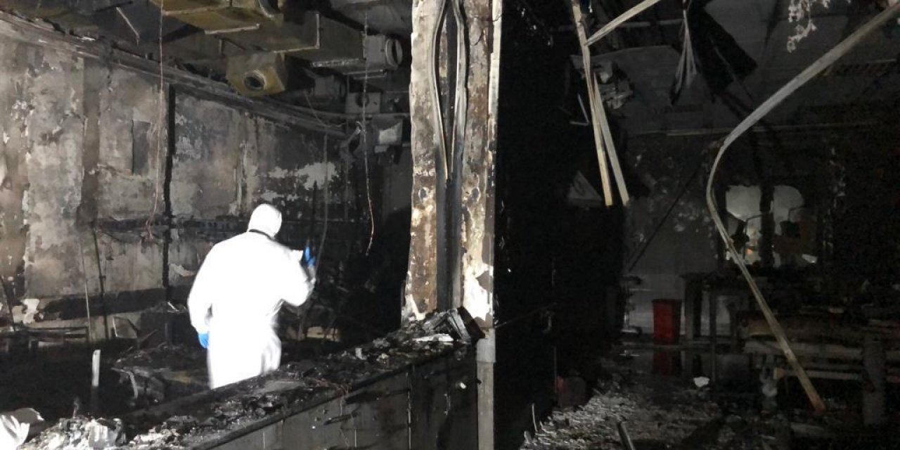 Sağlık Bakanı Koca, Gaziantep'teki hastane yangınının sebebini açıkladı