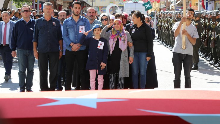 Şehitlerimizi uğurladık