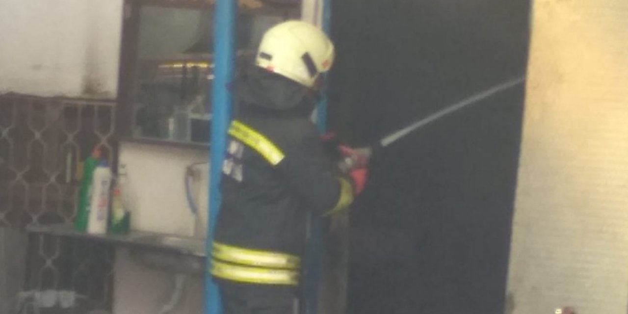 Konya'da yakılmak istenen soba patladı, iş yeri sahibi yaralandı