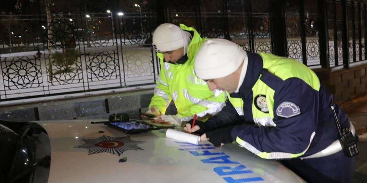 Trafik cezalarında yeni dönem! Resmi Gazete'de yayımlandı