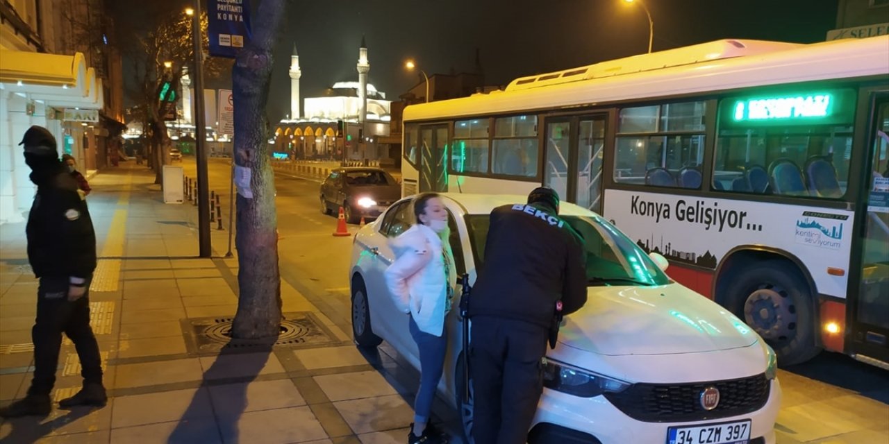 56 saatlik yasakla birlikte sokaklar boşaldı