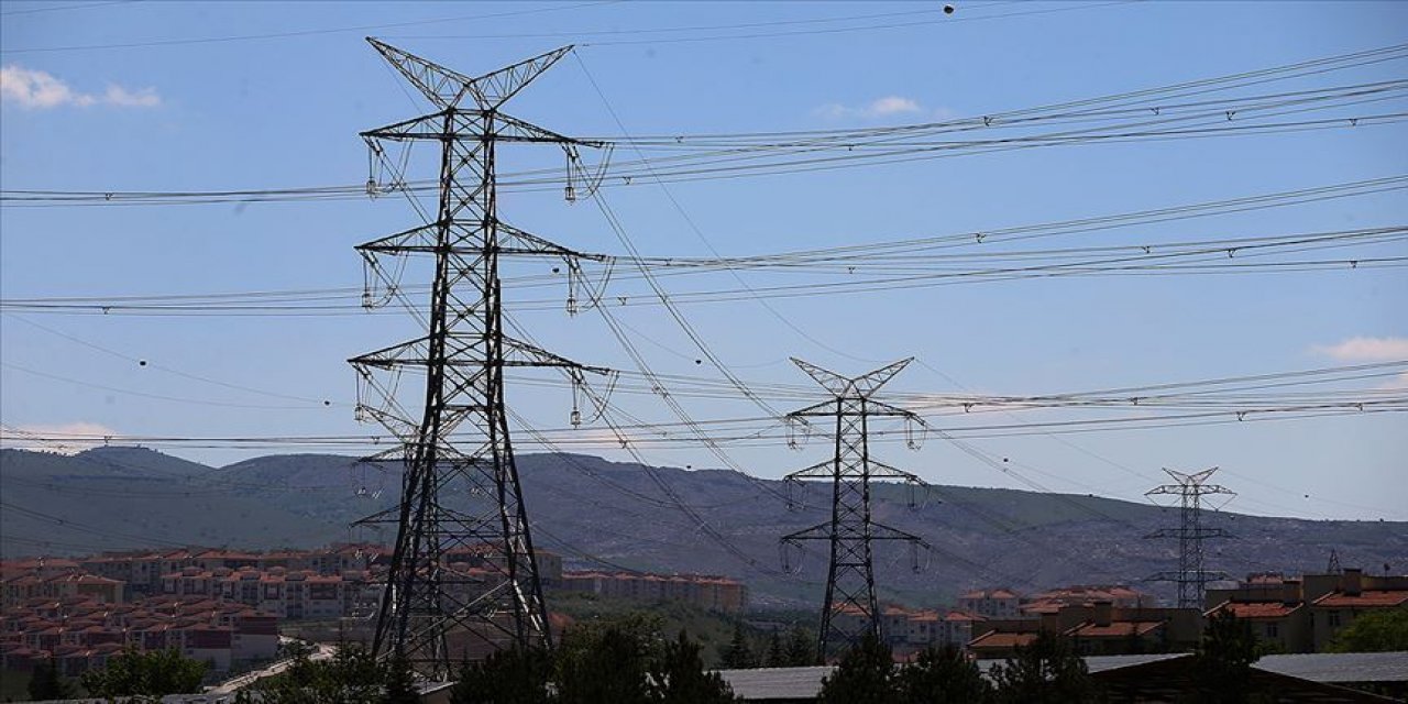 Resmi Gazete'de yayımlandı! Elektrik dağıtım ve tedarik şirketlerine 45 saniye sınırı