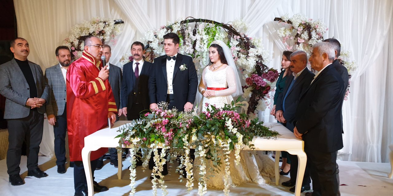Mutluluğa Meram'da 'evet' dediler! 2020'de kıyılan nikah sayısı açıklandı