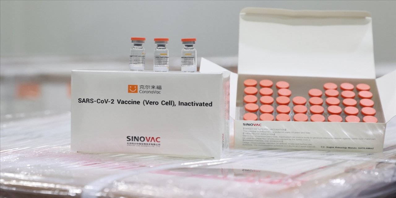 Türkiye, KKTC'ye 20 bin doz Sinovac aşısı gönderdi
