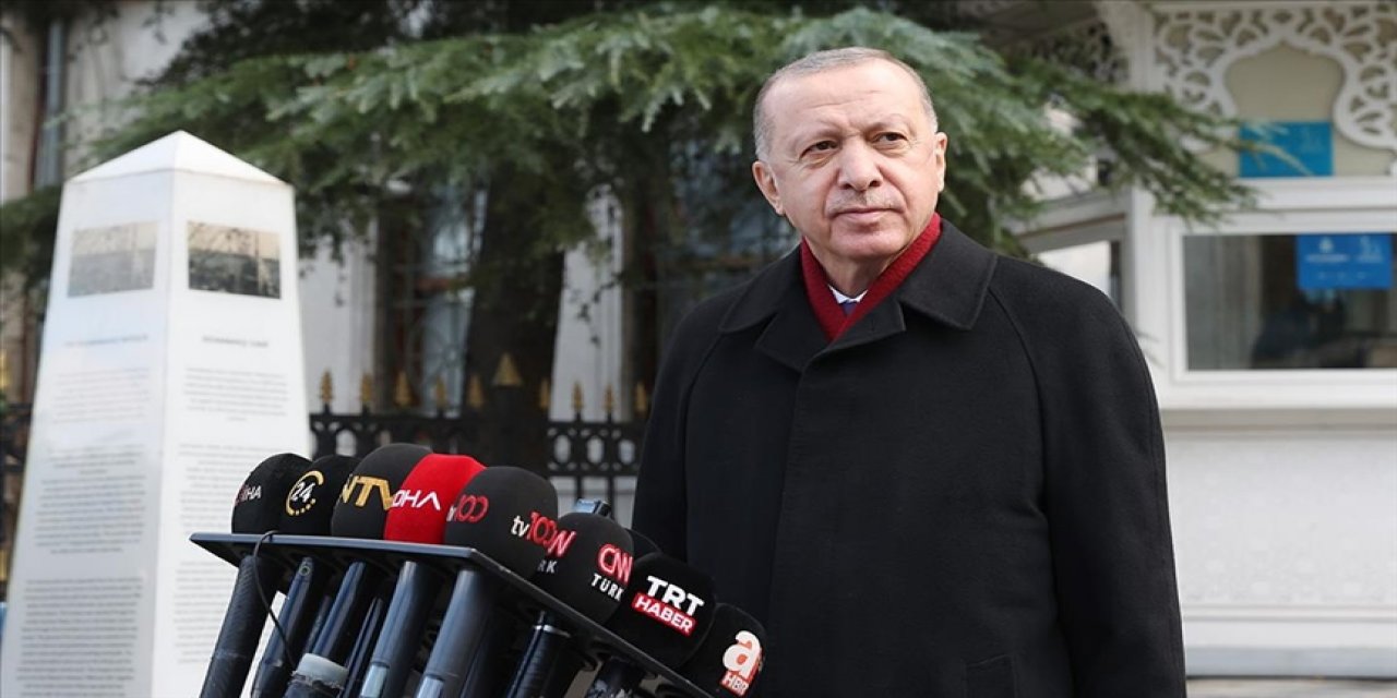 Cumhurbaşkanı Erdoğan'dan aşı açıklaması: "Evelallah sapasağlamım"