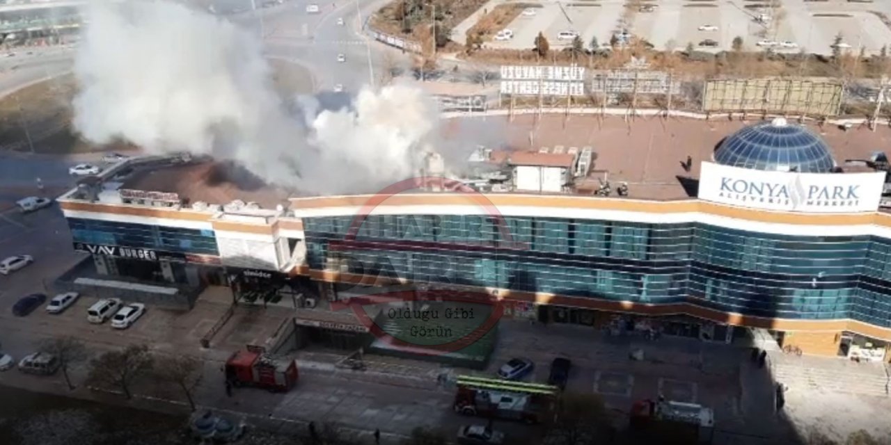 Son Dakika: Konya'da alışveriş merkezinde yangın