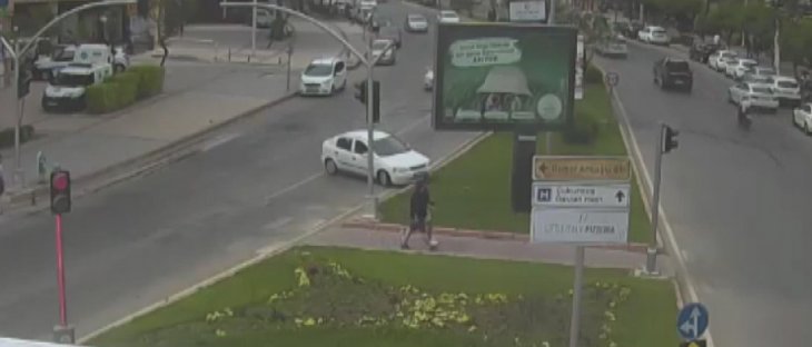 Trafik kazaları güvenlik kameralarında