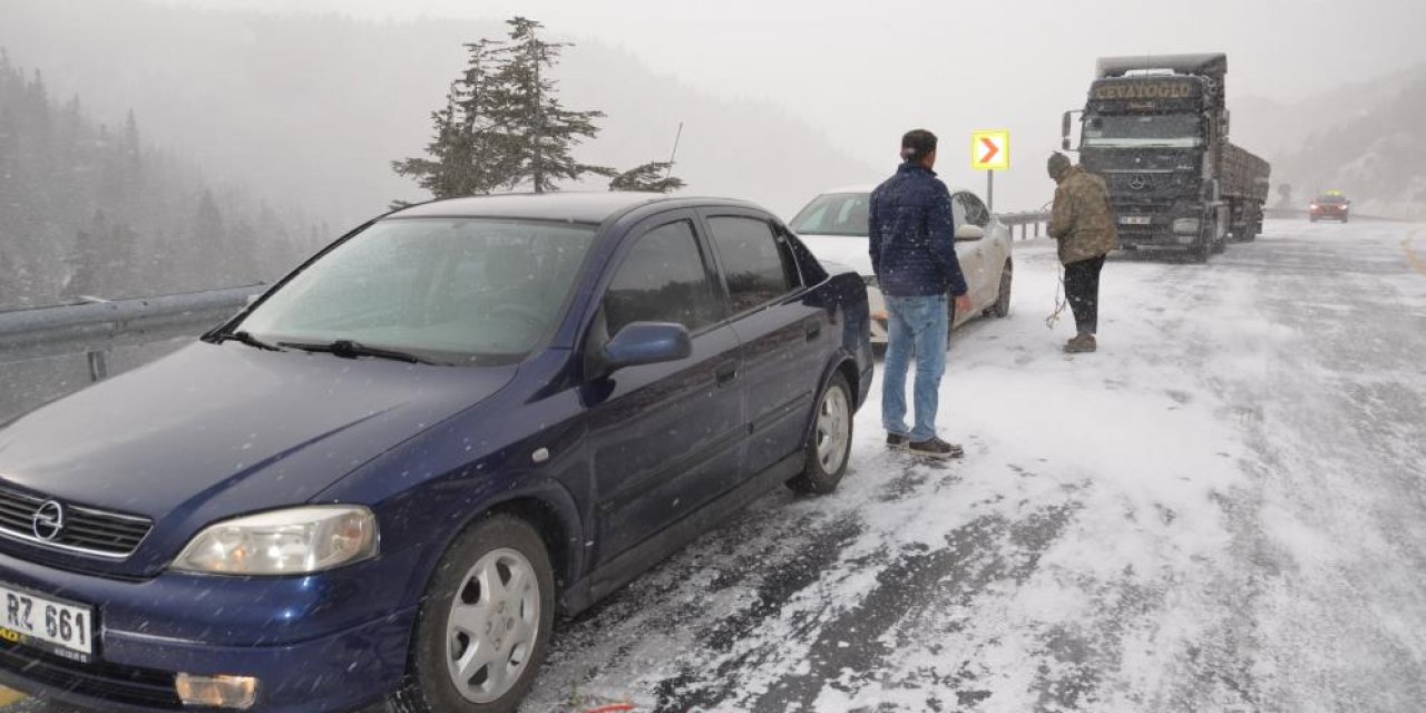 Son Dakika: Konya- Antalya kara yolu, çekici türü araçlara kapatıldı
