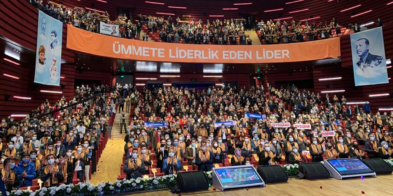 AK Parti Konya İl Gençlik Kolları'nda yeni dönem! Cumhurbaşkanı Erdoğan video konferansla katıldı